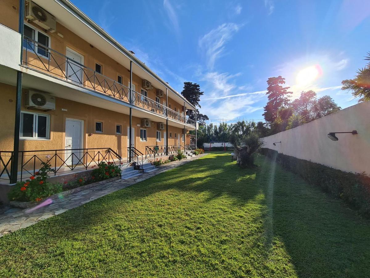Hotel Kalamitsi Apartments Preveza Exterior photo